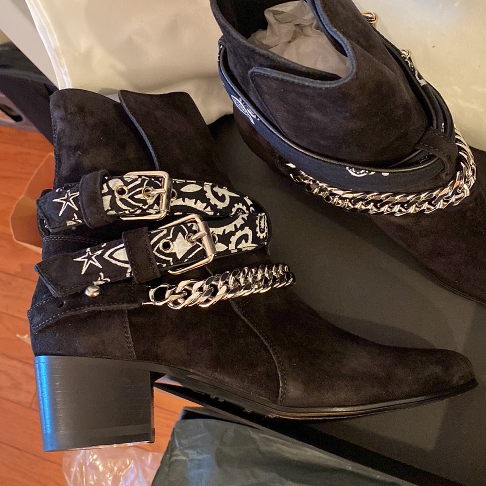 AMIRI BANDANA BUCKLE ANKLE BOOTS